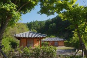 Naetgang Sanchon Pension & Camping